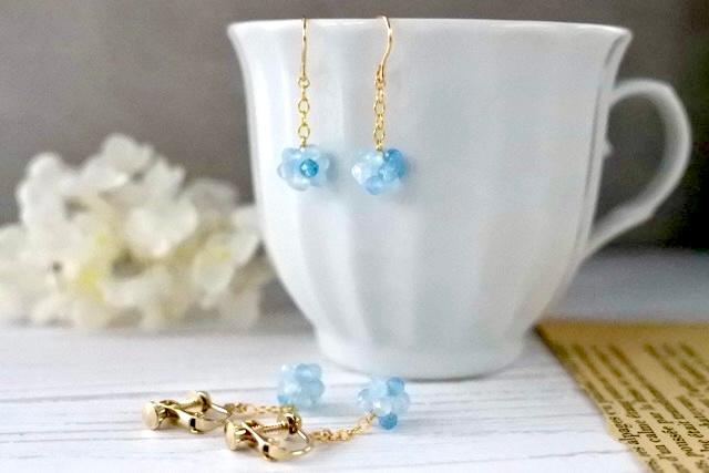 14kgf アクアマリンのbonbon ピアス／イヤリング｜紫陽花color｜３月誕生石 ◇Aquamarine◇1枚目の画像
